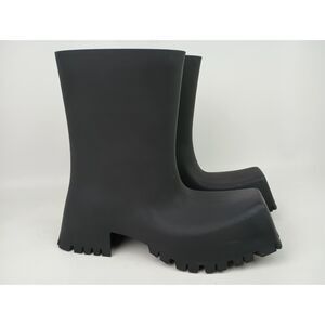 Balenciaga Women's Black Rubber Trooper Boots Size 39